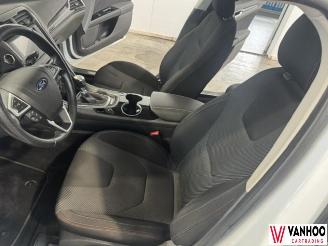 Ford Mondeo  picture 13