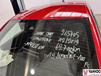 Peugeot 208  picture 21