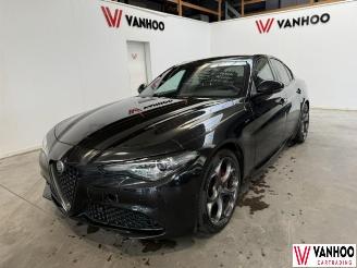 krockskadad bil auto Alfa Romeo Giulia  2021/1