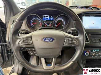 Ford Focus  picture 16