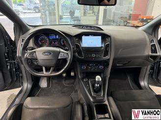 Ford Focus  picture 17
