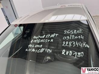 Volvo S-60  picture 21