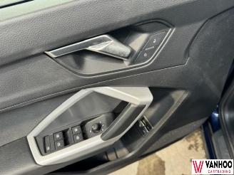 Audi Q3  picture 21