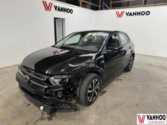 krockskadad bil auto Volkswagen Polo  2022/1
