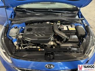 Kia Ceed  picture 10