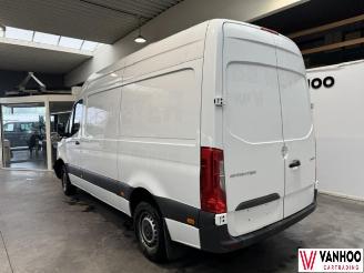 Mercedes Sprinter  picture 11