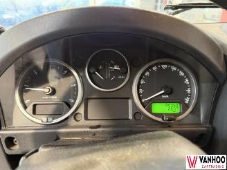 Land Rover Defender  picture 18