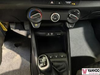 Kia Rio  picture 16