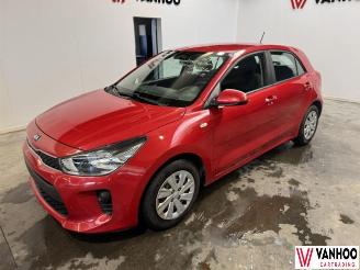 skadebil auto Kia Rio  2017/4