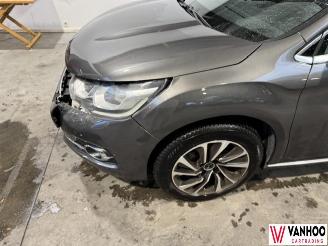 DS Automobiles DS 4  picture 2