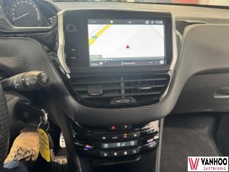 Peugeot 2008  picture 22