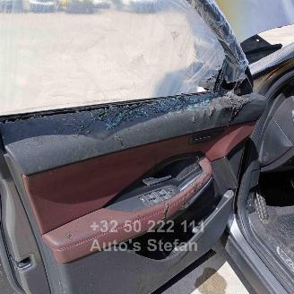 Jaguar E-Pace P 300E AWD picture 22