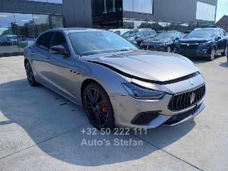 skadebil auto Maserati Ghibli GRANSPORT 2020/12