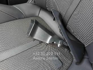 Peugeot 5008 GT picture 13