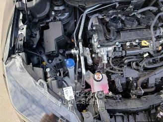 Toyota Yaris CROSS picture 21