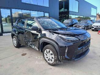 uszkodzony samochody osobowe Toyota Yaris CROSS 2025/2