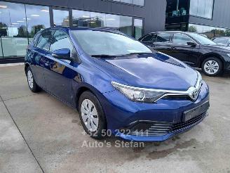 skadebil auto Toyota Auris ACTIVE 2016/3
