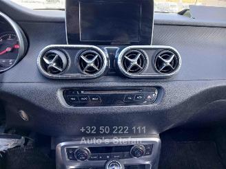 Mercedes X 350 4-MATIC picture 11