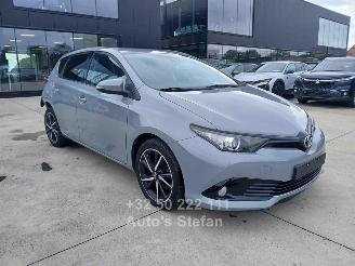 uszkodzony samochody osobowe Toyota Auris STYLE 2019/2