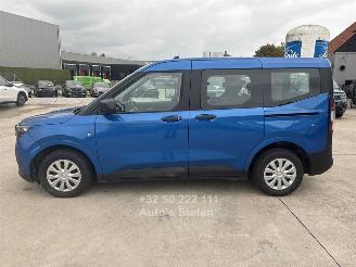 Ford Tourneo TREND picture 4