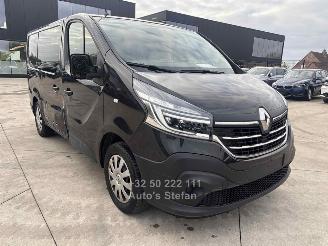 Coche accidentado Renault Trafic LIFE 2020/7