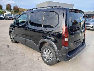 Peugeot Rifter ALLURE picture 4