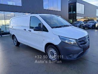 uszkodzony samochody osobowe Mercedes Vito 116 CDI LANG 2023/8