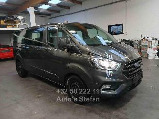 krockskadad bil auto Ford Transit TOURNEO CUSTOM 2023/4