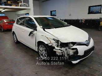 Damaged car Toyota Auris DYNAMIC 2016/10