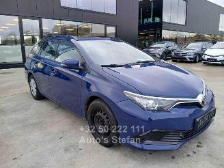 skadebil auto Toyota Auris TOURING SPORTS ACTIVE 2017/7