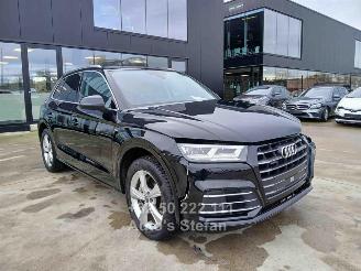 Vaurioauto  passenger cars Audi Q5  2020/6