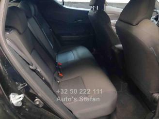 Toyota C-HR  picture 16