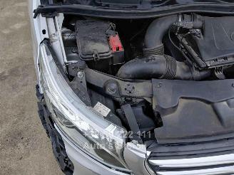 Mercedes V-klasse 220 AANTGARDE picture 24