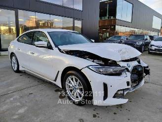 damaged passenger cars BMW i4 EDRIVE35 2024/1