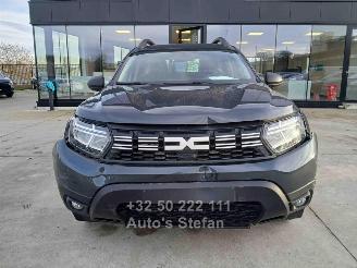 Dacia Duster ESSENTIAL picture 2
