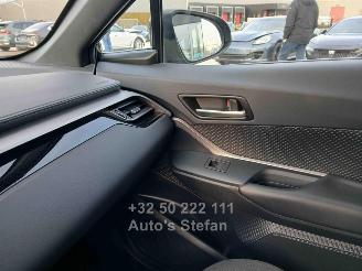 Toyota C-HR  picture 14