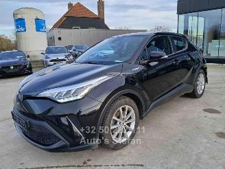 Toyota C-HR  picture 3