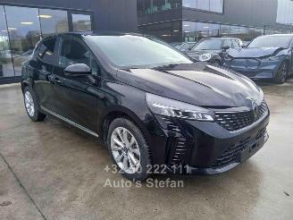 Auto incidentate Renault Clio V EVOLUTION 2025/3