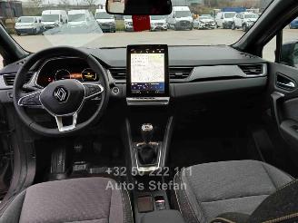 Renault Captur TECHNO picture 10