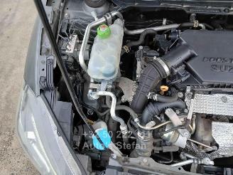 Suzuki SX4 S-CROSS picture 26