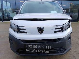 Peugeot Partner PREMIUM picture 2