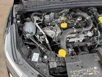 Renault Captur EVOLUTION picture 21