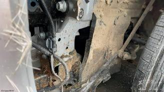 Toyota Yaris CROSS picture 2