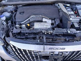 Peugeot 2008  picture 21