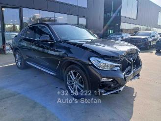 krockskadad bil auto BMW X4 XDRIVE20I 2019/5