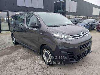 krockskadad bil auto Citroën Jumpy  2020/9