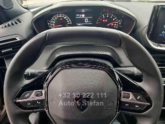 Peugeot 2008 STYLE picture 30