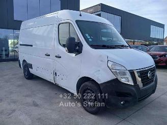 Schadeauto Nissan Interstar TEKNA 2023/4