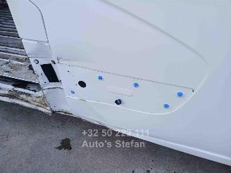 Nissan Interstar TEKNA picture 32