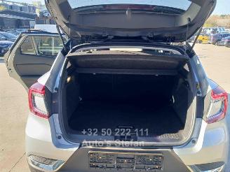 Renault Captur  picture 15